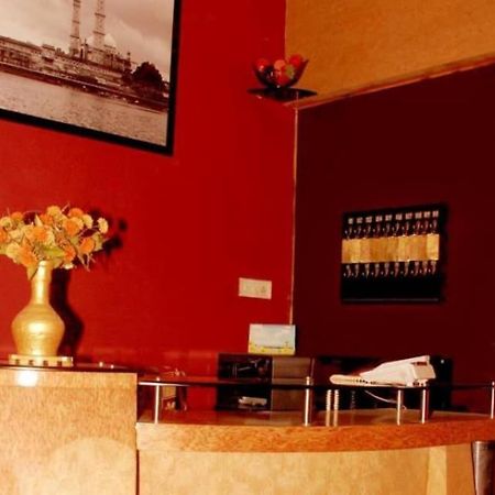 Oyo 27711 Hotel Evergreen Residency Бопал Екстериор снимка